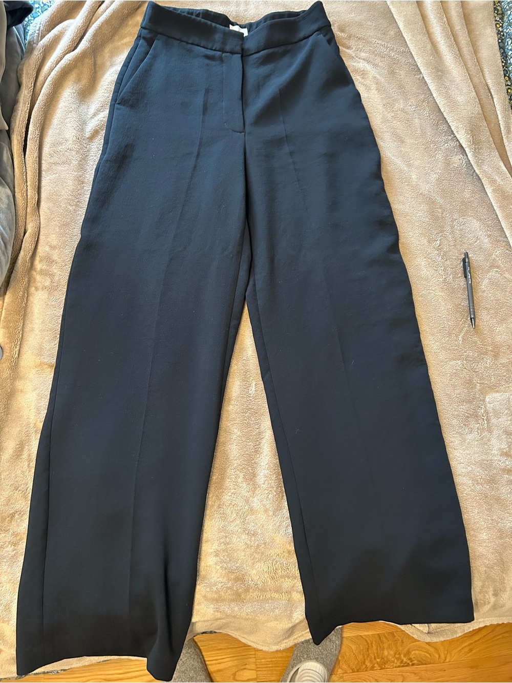 Wilfred Aritzia The Limitless Pant High-Rise Black Wide-Leg Trousers